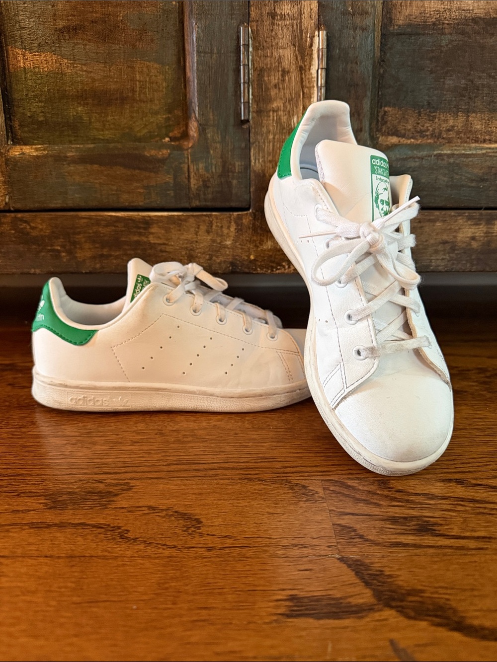 adidas Kids White Stan Smith Sneakers with Green Heel Tab
